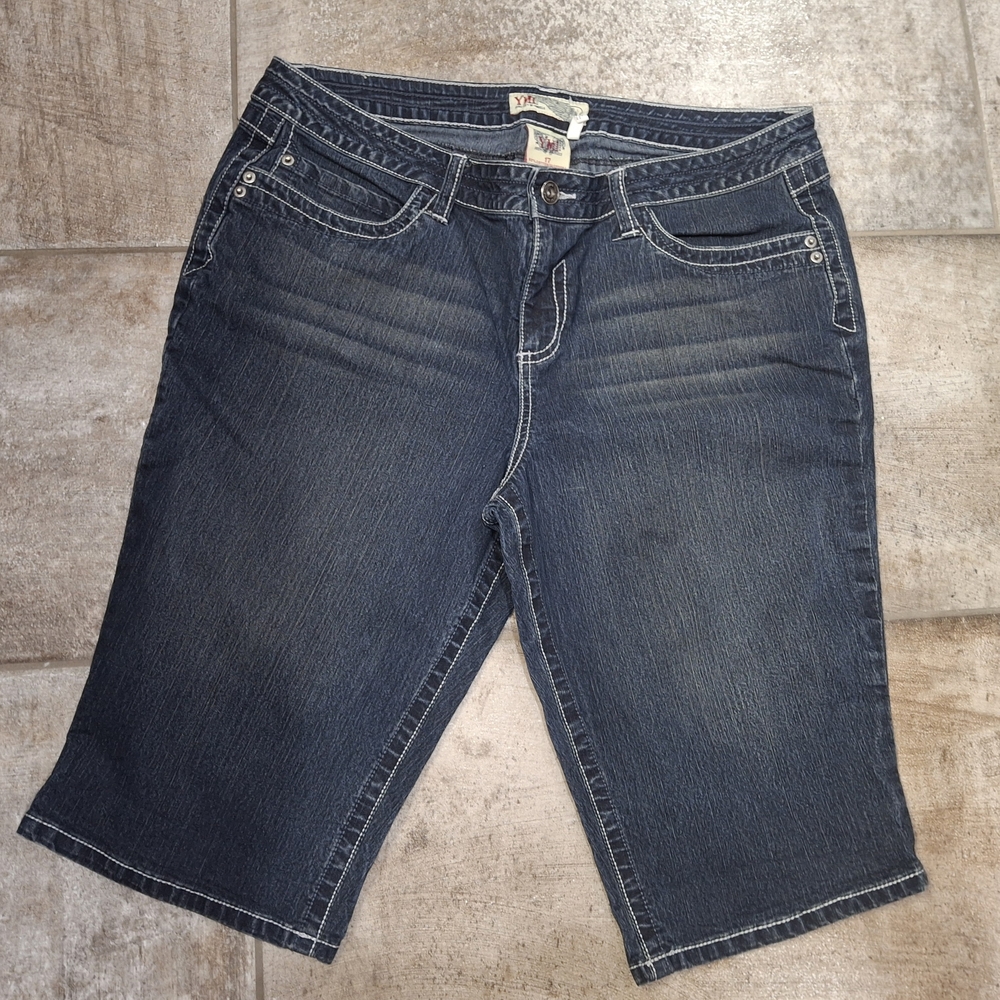YMI Blue Knee-Length Jeans with Faded Whiskering